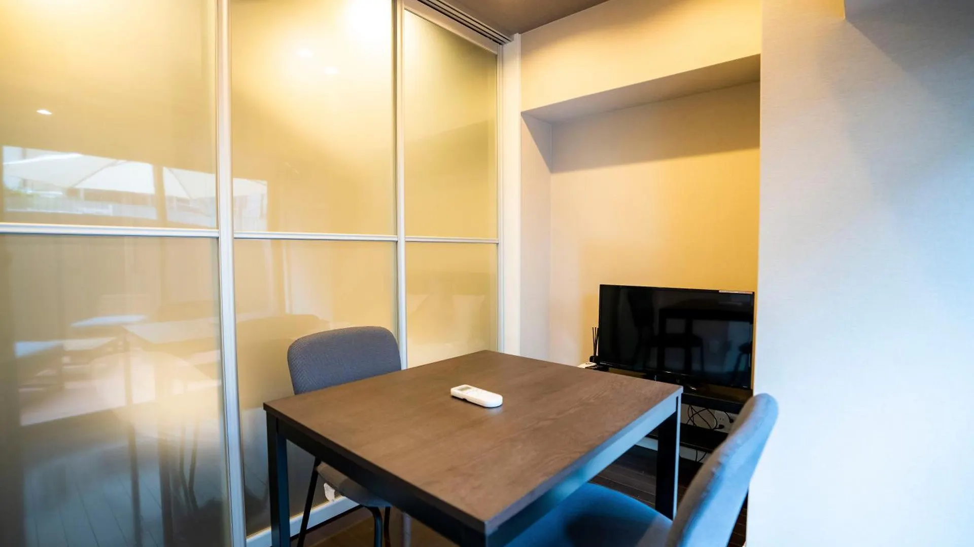 Sakimoto Residence Namba Minami Osaka 2*,  Japan
